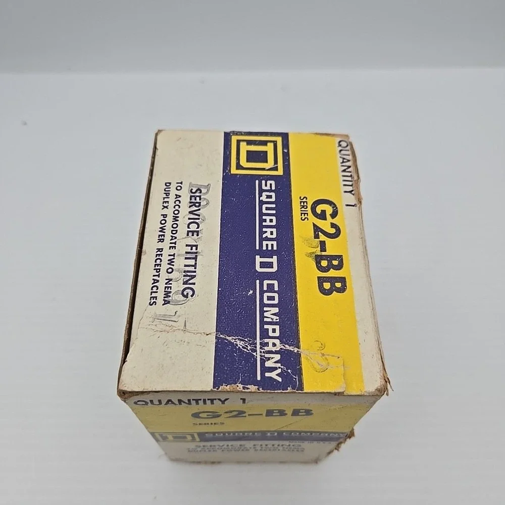 Square D G2-BB, Service Fitting To 2‎ Nema Duplex Power Receptacles, 1 pc